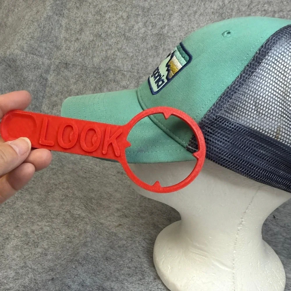 Patagonia‎ Fitz Roy Seafoam Green Charcoal Grey Mesh Snapback Trucker Hat Cap